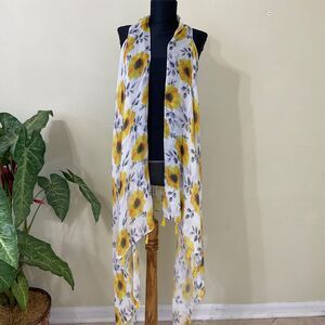 Grace & Emma Kimono open  waterfall Topper open Boho Tassels Floral print  OSFM